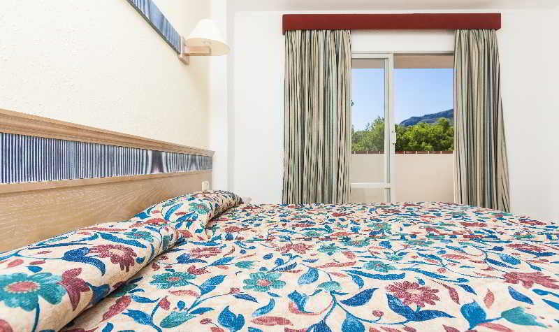 Globales Simar Hotel Cala de Sant Vicenc Exterior foto
