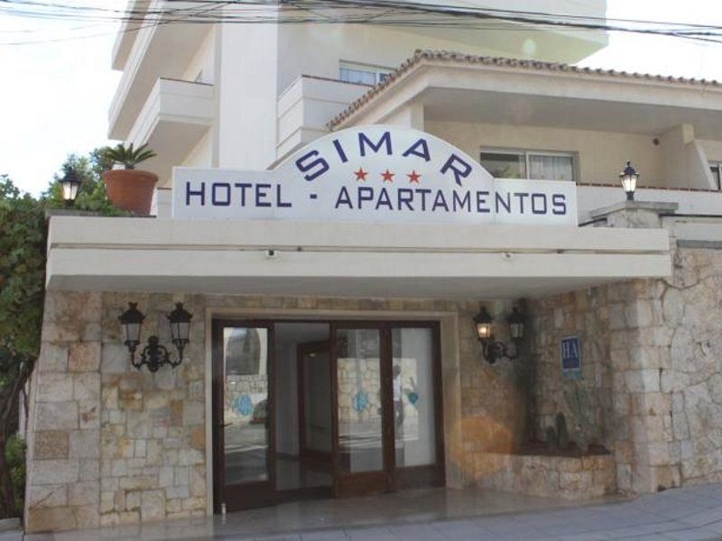 Globales Simar Hotel Cala de Sant Vicenc Exterior foto