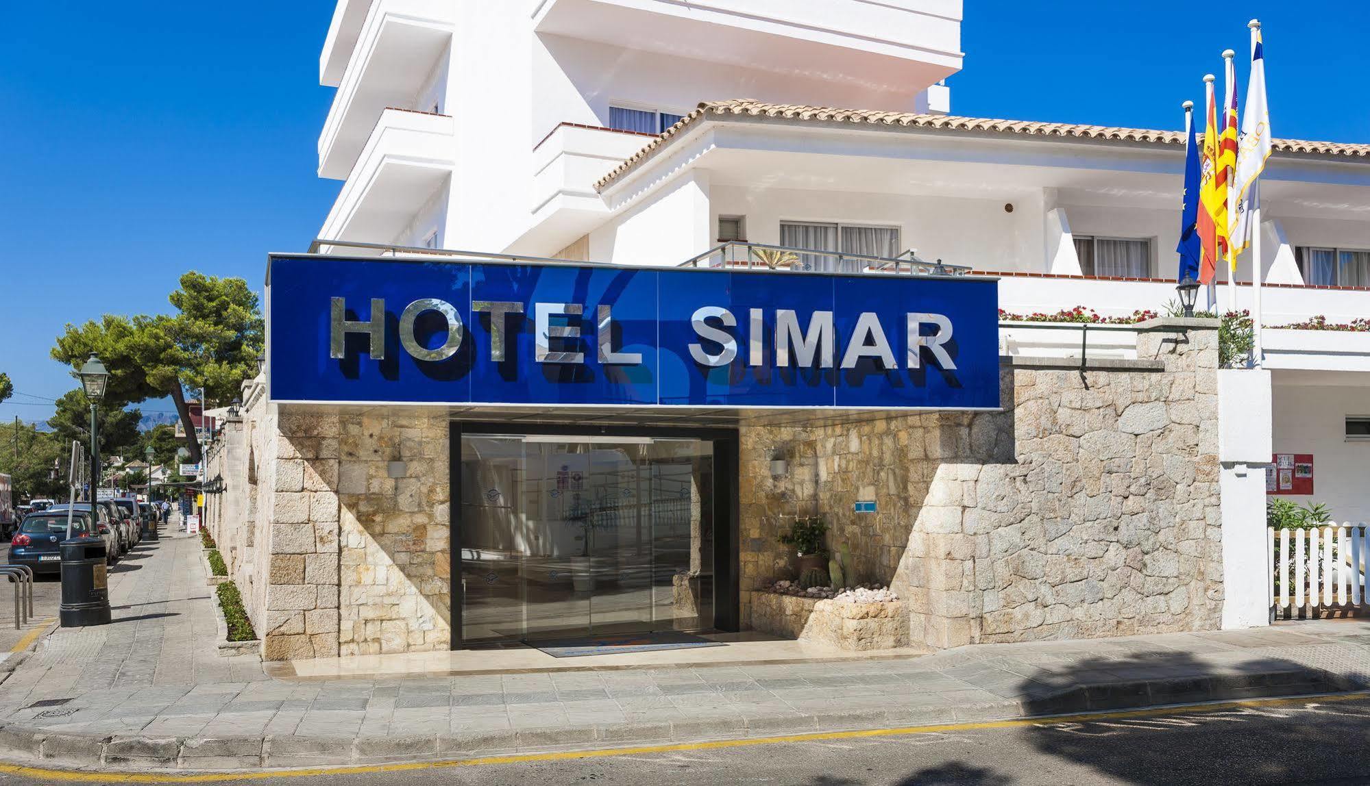 Globales Simar Hotel Cala de Sant Vicenc Exterior foto