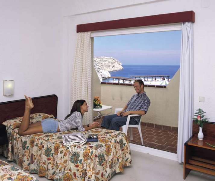 Globales Simar Hotel Cala de Sant Vicenc Exterior foto
